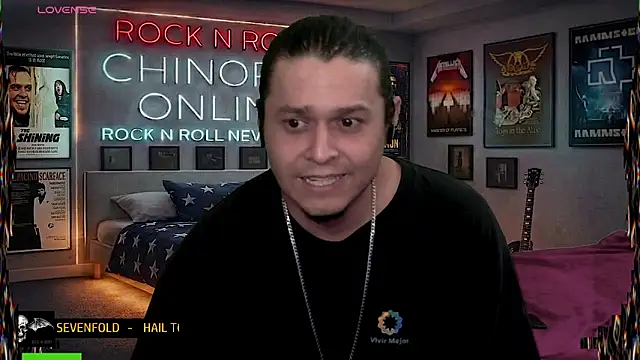 Snapshot of chino_roz chatting on 30, 4, 2026 chino roz online show from 30, 4, 2026