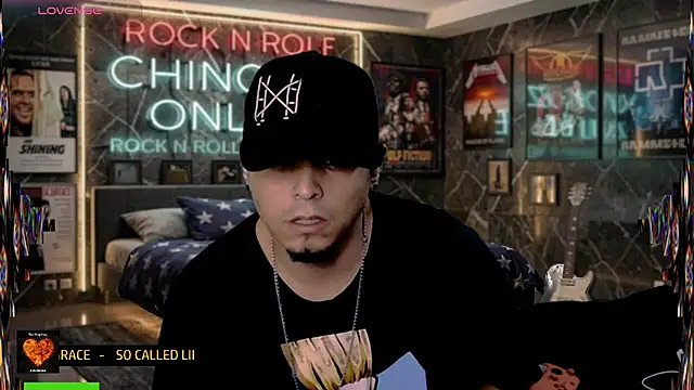 Snapshot of chino_roz chatting on 21, 7, 2026 chino roz online show from 21, 7, 2026