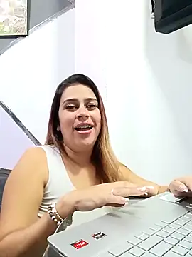 Latina sexy1 online show from 21, 3, 2025