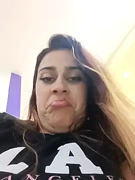 Latina sexy1 online show from 20, 3, 2025