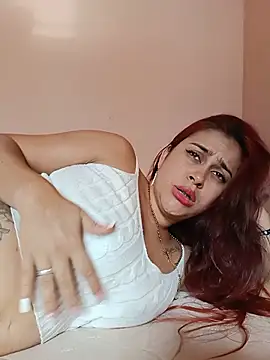 Latina sexy1 online show from 24, 6, 2026