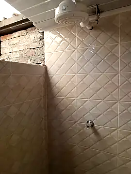 Latina sexy1 online show from 1, 3, 2026