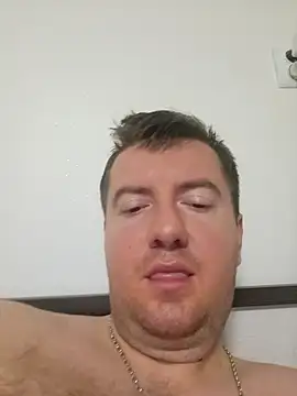 BeautifulPenis2002 online show from 23, 3, 2026
