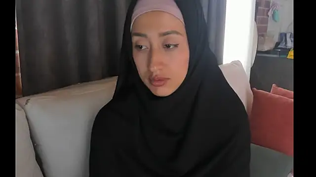 Snapshot of adila_anich chatting on 13, 3, 2026 adila anich online show from 13, 3, 2026
