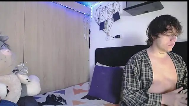 Snapshot of Santiago_kiler chatting on 20, 5, 2026 Santiago kiler online show from 20, 5, 2026