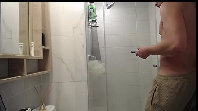 Santiago kiler online show from 15, 11, 2025