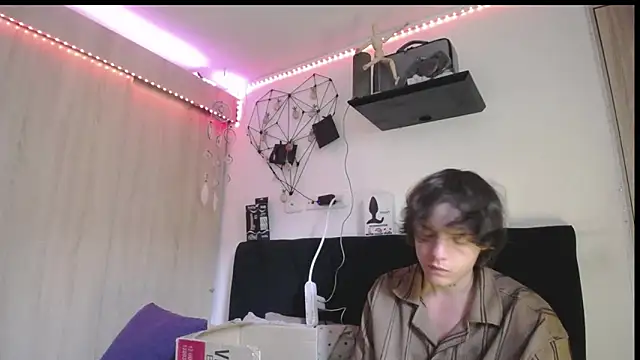 Snapshot of Santiago_kiler chatting on 7, 6, 2026 Santiago kiler online show from 7, 6, 2026