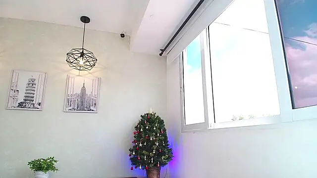 Sassy--Girl online show from 27, 11, 2025