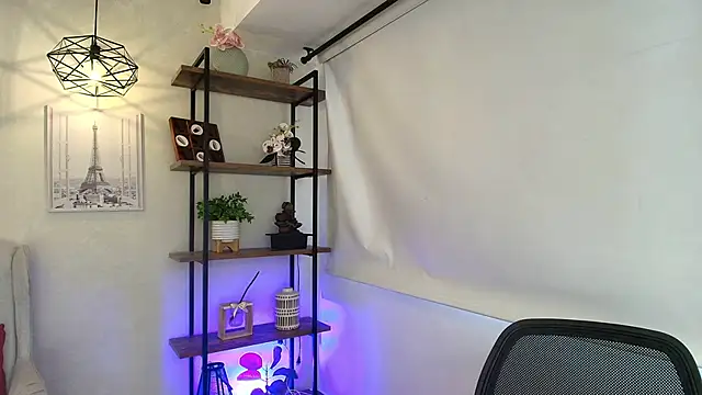 Sassy--Girl online show from 28, 3, 2026