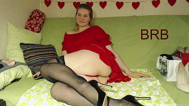 mmmPinUpGirl online show from 24, 3, 2026