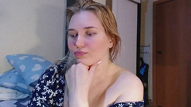 Snapshot of mmmPinUpGirl chatting on 20, 6, 2026 mmmPinUpGirl online show from 20, 6, 2026