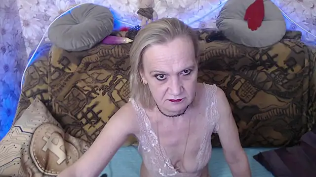 MissBekker online show from 22, 2, 2025