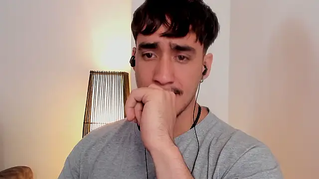 AlexRivera6 online show from 13, 2, 2026