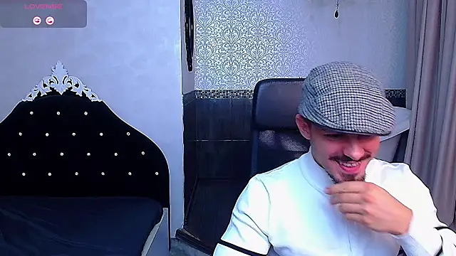 Snapshot of WilsonJules chatting on 3, 10, 2025 WilsonJules online show from 3, 10, 2025