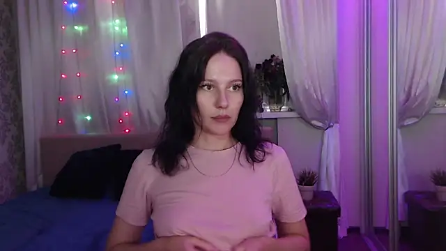 Snapshot of Zlata888 chatting on 21, 6, 2026 Zlata888 online show from 21, 6, 2026