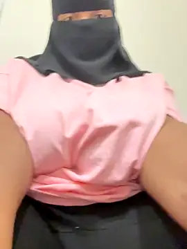 Submissive Arab online show from 27, 10, 2025