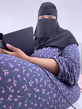 Snapshot of Submissive_Arab chatting on 1, 12, 2024 Submissive Arab online show from 1, 12, 2024