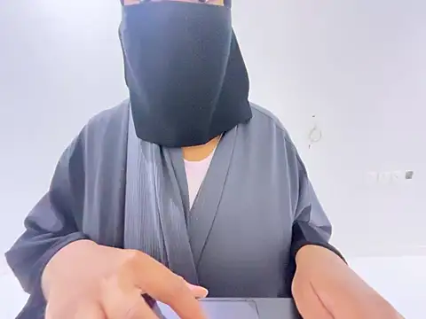 Snapshot of Submissive_Arab chatting on 12, 2, 2025 Submissive Arab online show from 12, 2, 2025