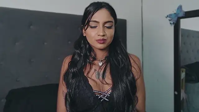 Delilah Blazee online show from 2, 6, 2026