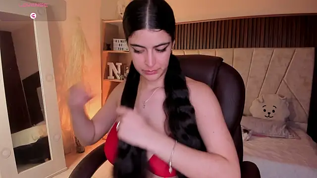  Niah  online show from 6, 11, 2025