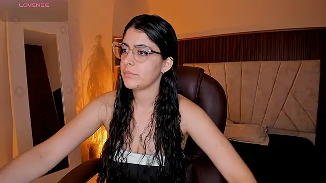  Niah  online show from 15, 2, 2026