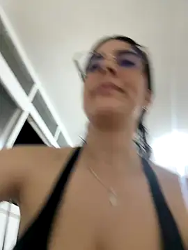  Niah  online show from 8, 11, 2025