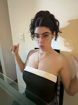  Niah  online show from 19, 12, 2025