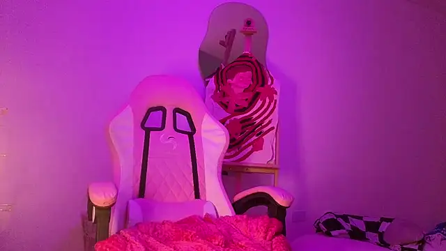 goddess vee  online show from 23, 2, 2026