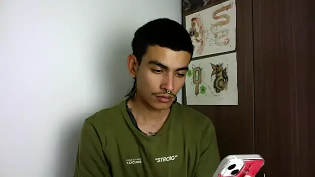 sorry-mom69 online show from 3, 10, 2025