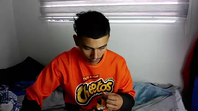 sorry-mom69 online show from 15, 4, 2026