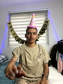 sorry-mom69 online show from 10, 10, 2025