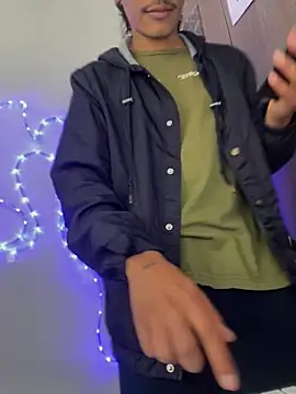 sorry-mom69 online show from 26, 11, 2025