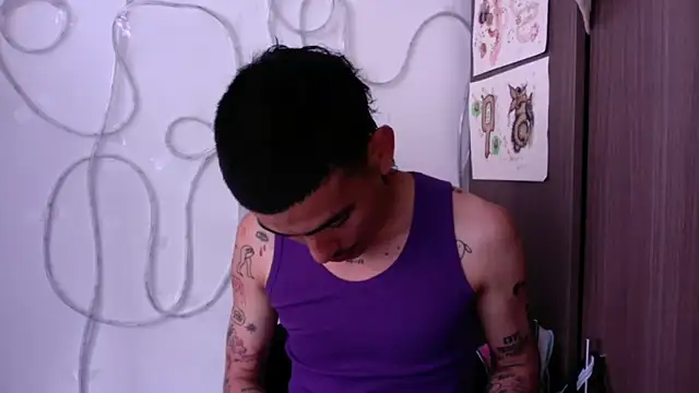 sorry-mom69 online show from 18, 12, 2025