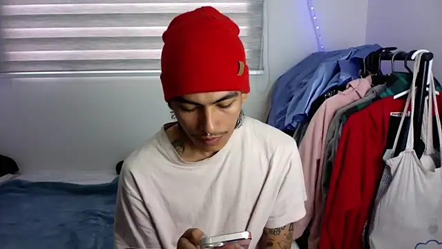 sorry-mom69 online show from 9, 10, 2025