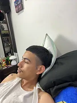 sorry-mom69 online show from 15, 11, 2025