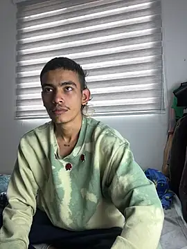 sorry-mom69 online show from 19, 4, 2026