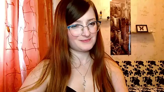 Snapshot of Arielsssplash chatting on 4, 2, 2025 Arielsssplash online show from 4, 2, 2025