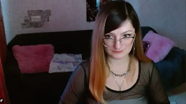 Snapshot of Arielsssplash chatting on 26, 11, 2025 Arielsssplash online show from 26, 11, 2025