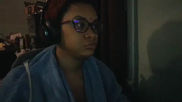 nickytheehawtie online show from 12, 2, 2026