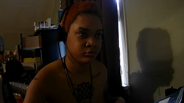 nickytheehawtie online show from 1, 5, 2026