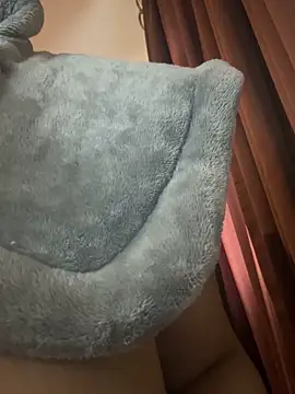 nickytheehawtie online show from 10, 4, 2026