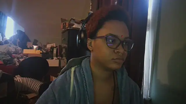 nickytheehawtie online show from 13, 2, 2026