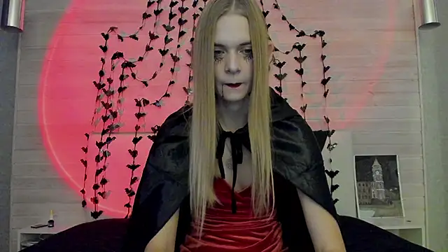 molly hunt  online show from 31, 10, 2025