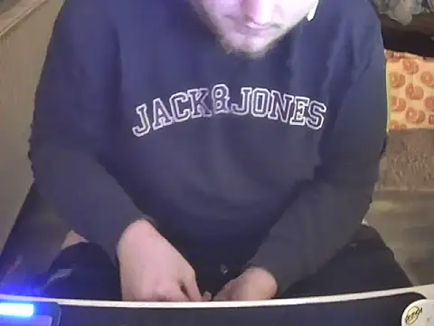 ChubbyTeen2003 online show from 22, 12, 2025