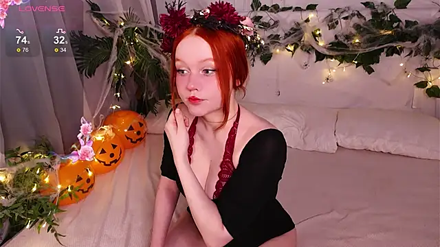 Elfa Mirielle online show from 30, 10, 2025