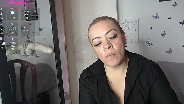 LIila28six online show from 27, 2, 2025