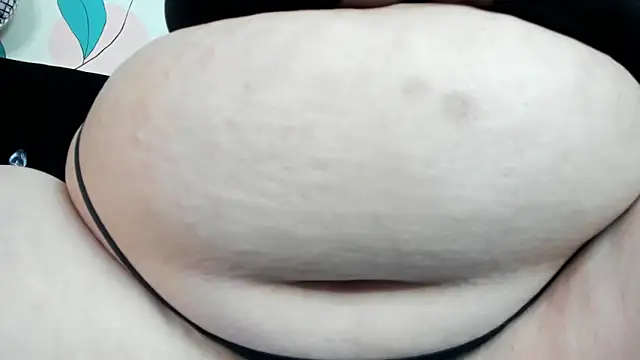 Snapshot of Alondra_zaaens chatting on 27, 5, 2026 Alondra zaaens online show from 27, 5, 2026