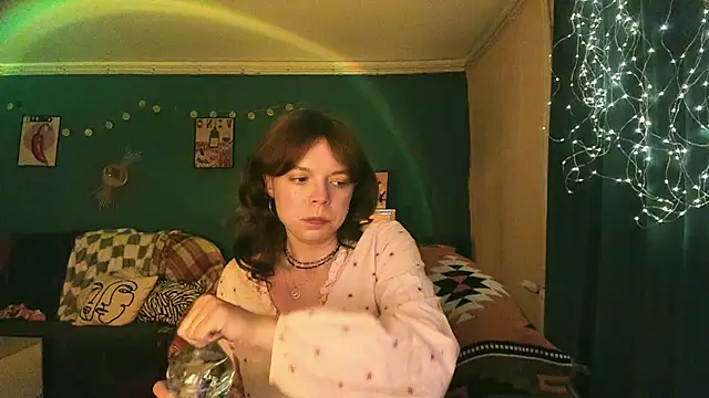 Snapshot of ClancyMorissey chatting on 5, 6, 2026 ClancyMorissey online show from 5, 6, 2026