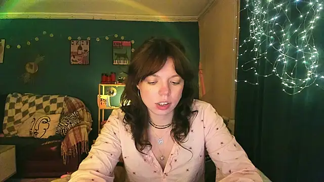 Snapshot of ClancyMorissey chatting on 11, 5, 2026 ClancyMorissey online show from 11, 5, 2026