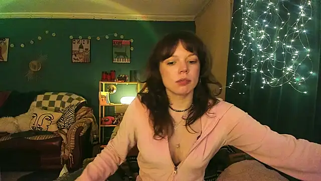 ClancyMorissey online show from 28, 2, 2026